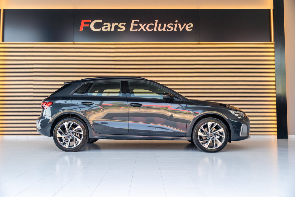 AUDI A3 ALLSTREET GENUINE TDI S TRONIC
