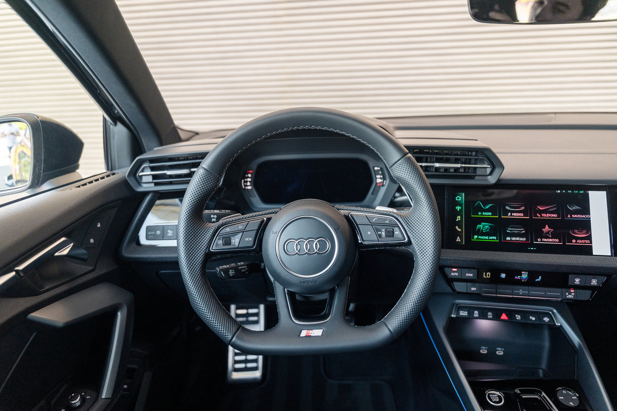AUDI A3 ALLSTREET GENUINE TDI S TRONIC