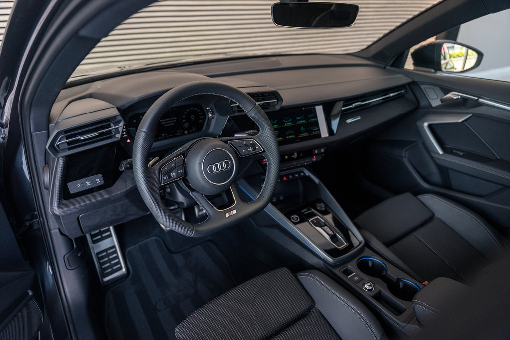 AUDI A3 ALLSTREET GENUINE TDI S TRONIC