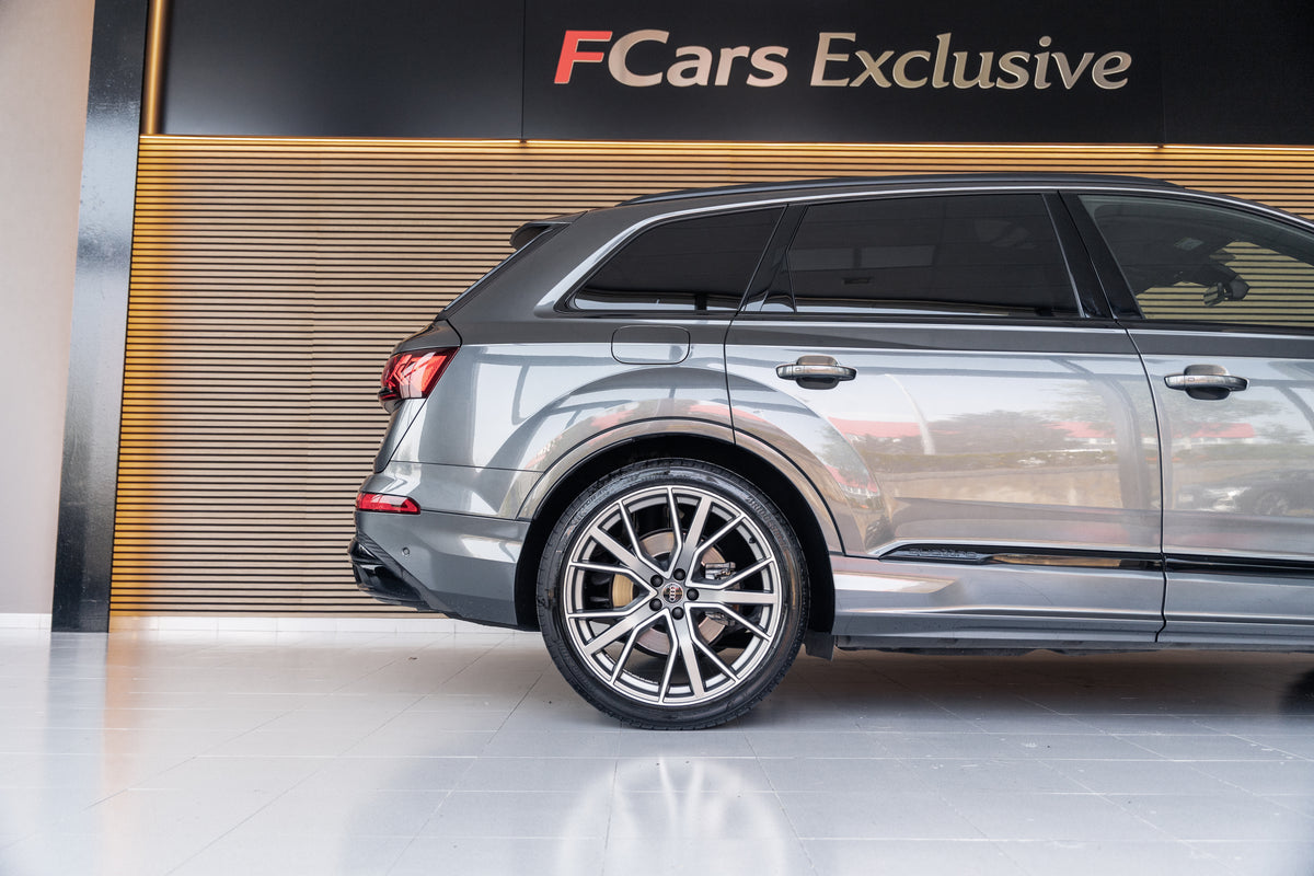 AUDI SQ7 QUATTRO