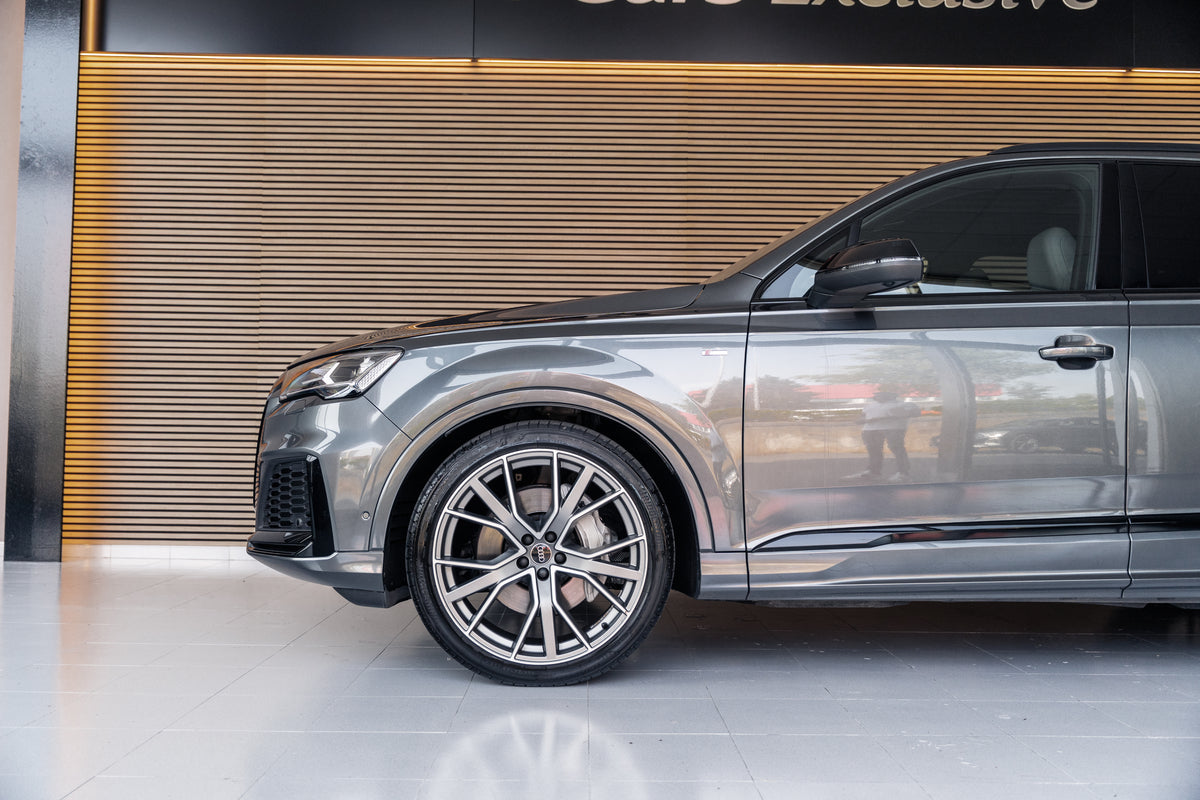 AUDI SQ7 QUATTRO