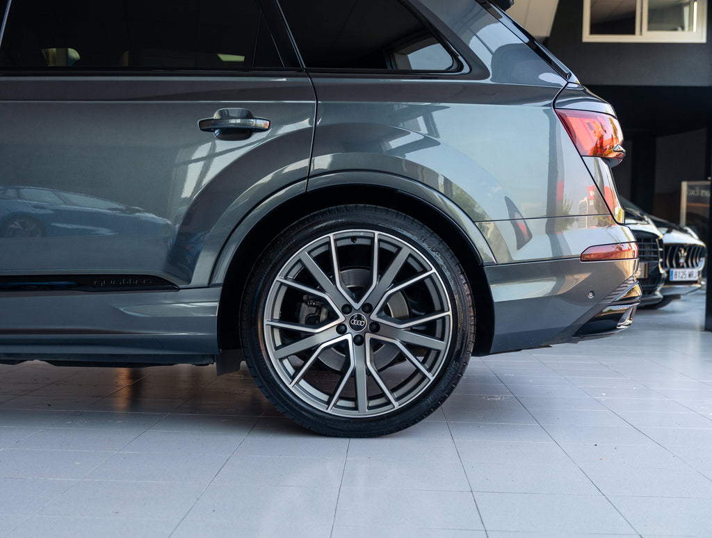 AUDI SQ7 QUATTRO