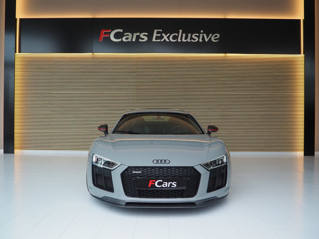AUDI R8 5.2 FSI PLUS QUATTRO S TRONIC