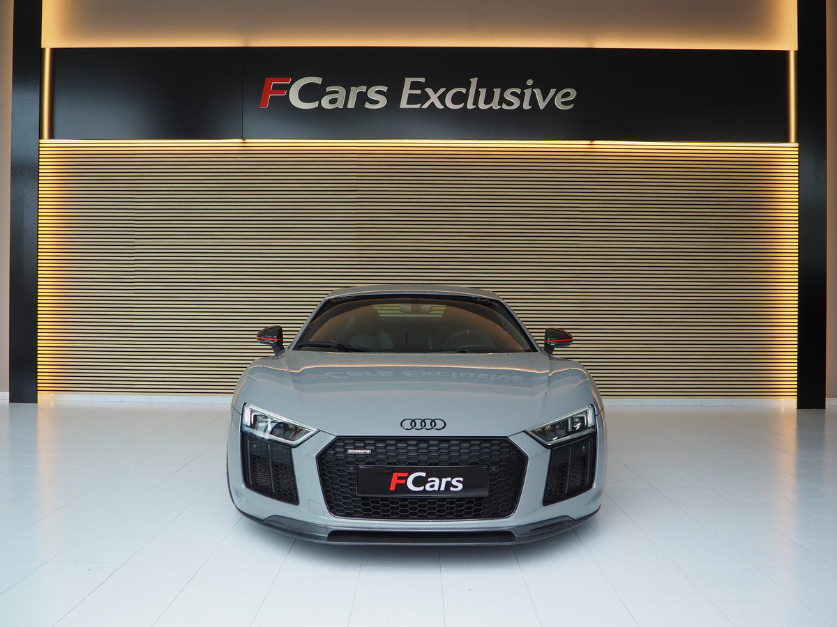 AUDI R8 5.2 FSI PLUS QUATTRO S TRONIC