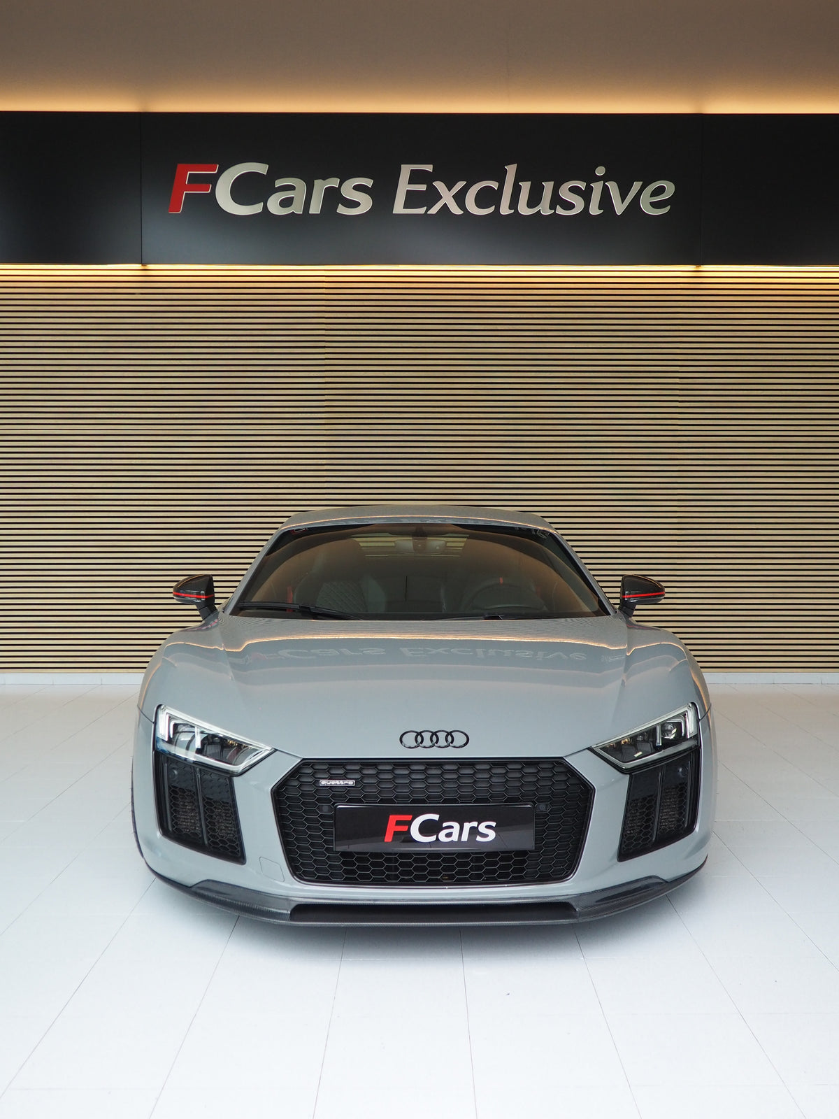 AUDI R8 5.2 FSI PLUS QUATTRO S TRONIC