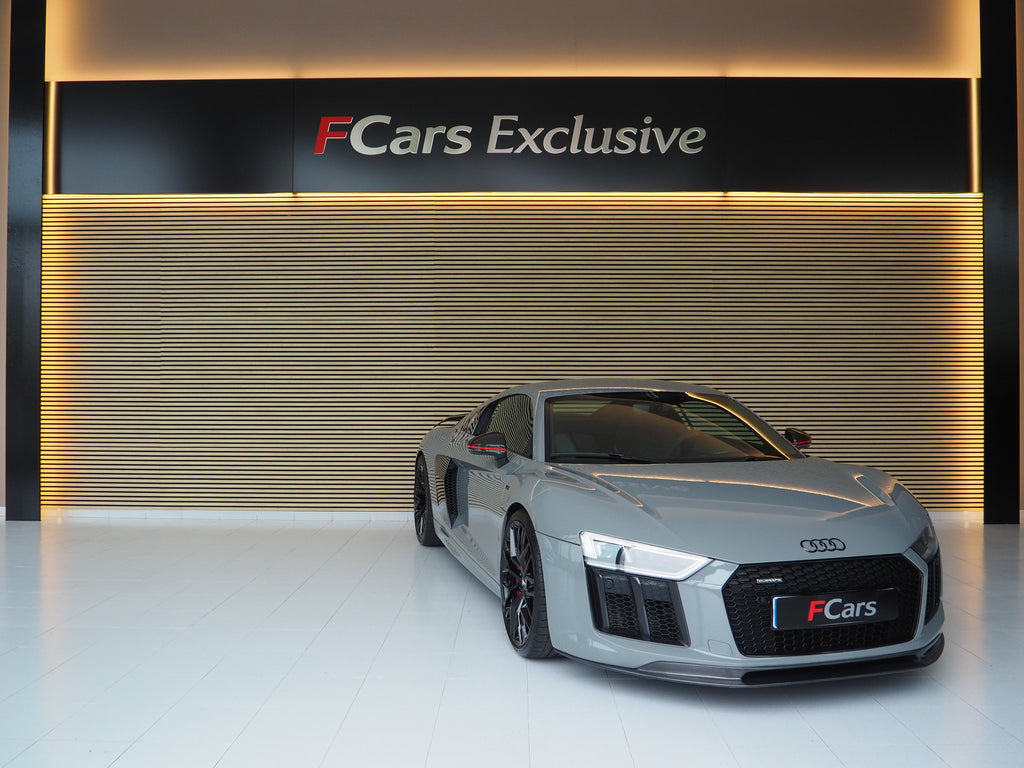 AUDI R8 5.2 FSI PLUS QUATTRO S TRONIC