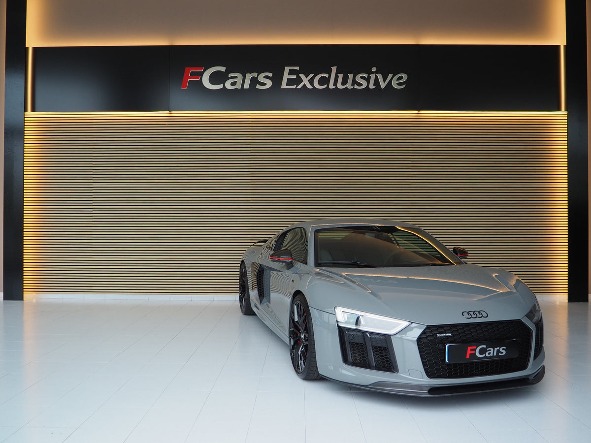 AUDI R8 5.2 FSI PLUS QUATTRO S TRONIC