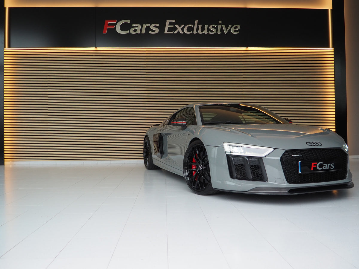 AUDI R8 5.2 FSI PLUS QUATTRO S TRONIC