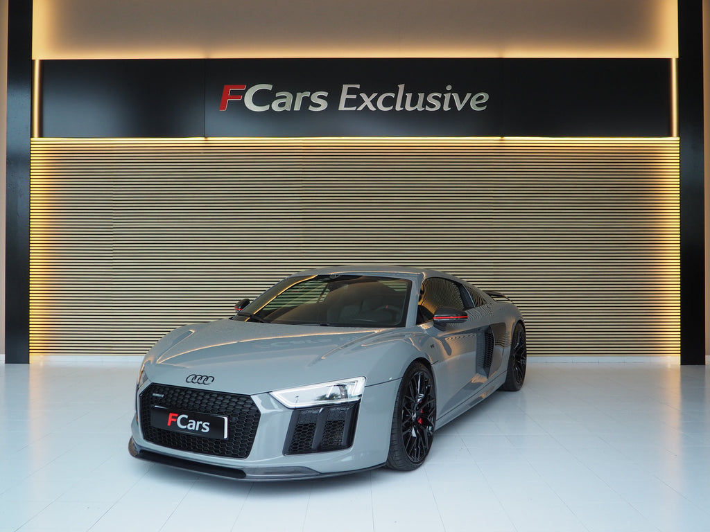 AUDI R8 5.2 FSI PLUS QUATTRO S TRONIC