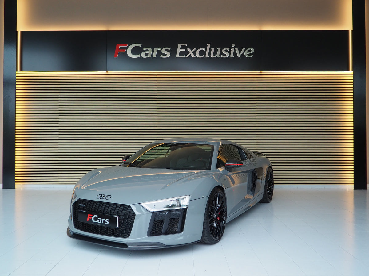 AUDI R8 5.2 FSI PLUS QUATTRO S TRONIC