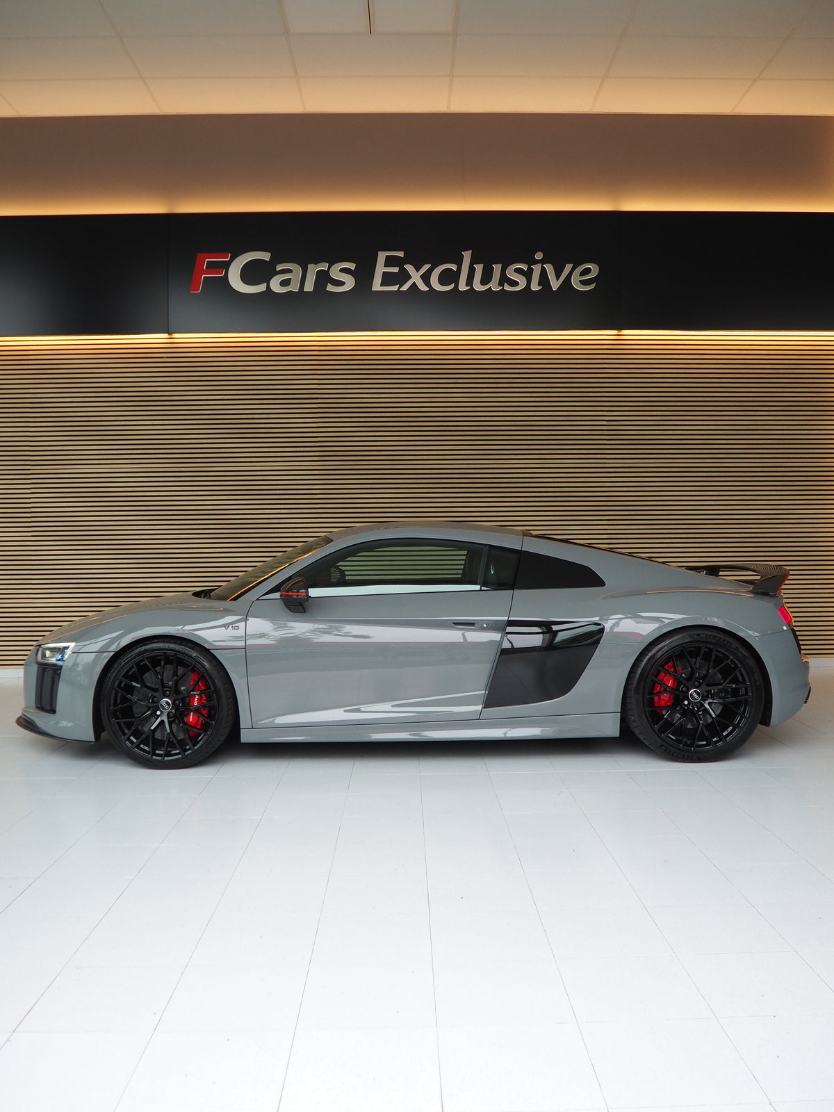 AUDI R8 5.2 FSI PLUS QUATTRO S TRONIC