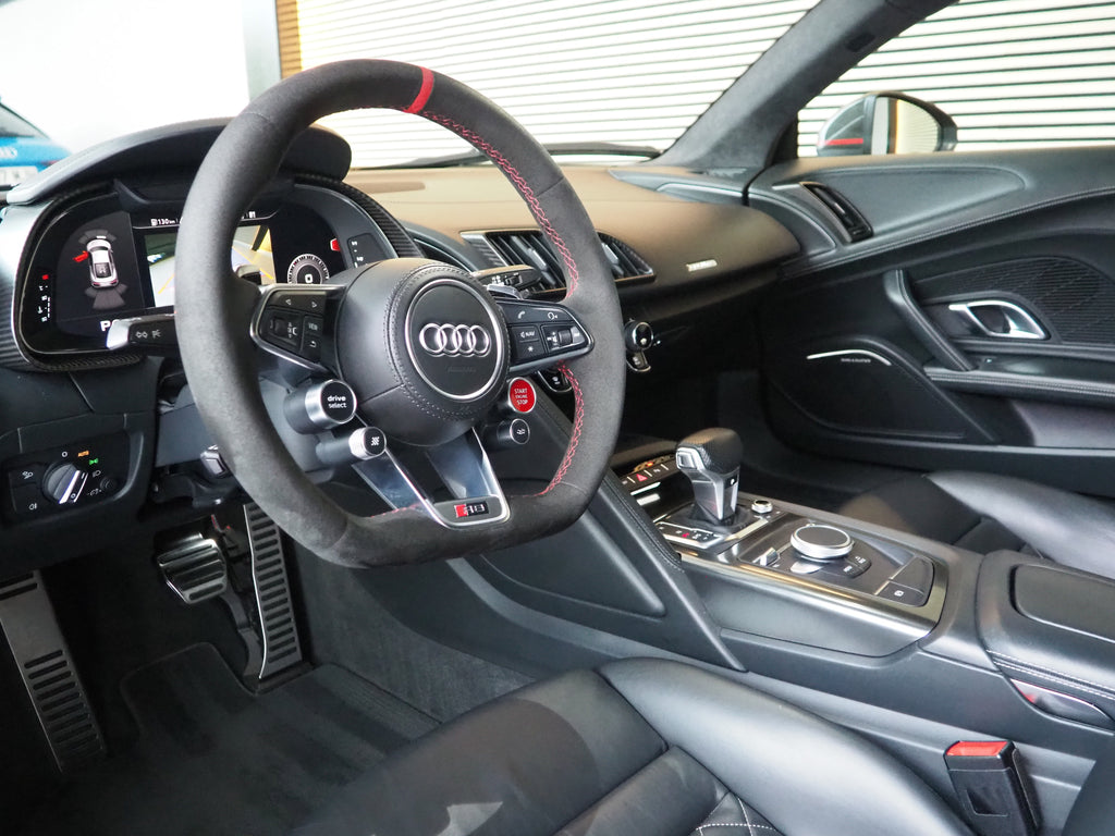 AUDI R8 5.2 FSI PLUS QUATTRO S TRONIC
