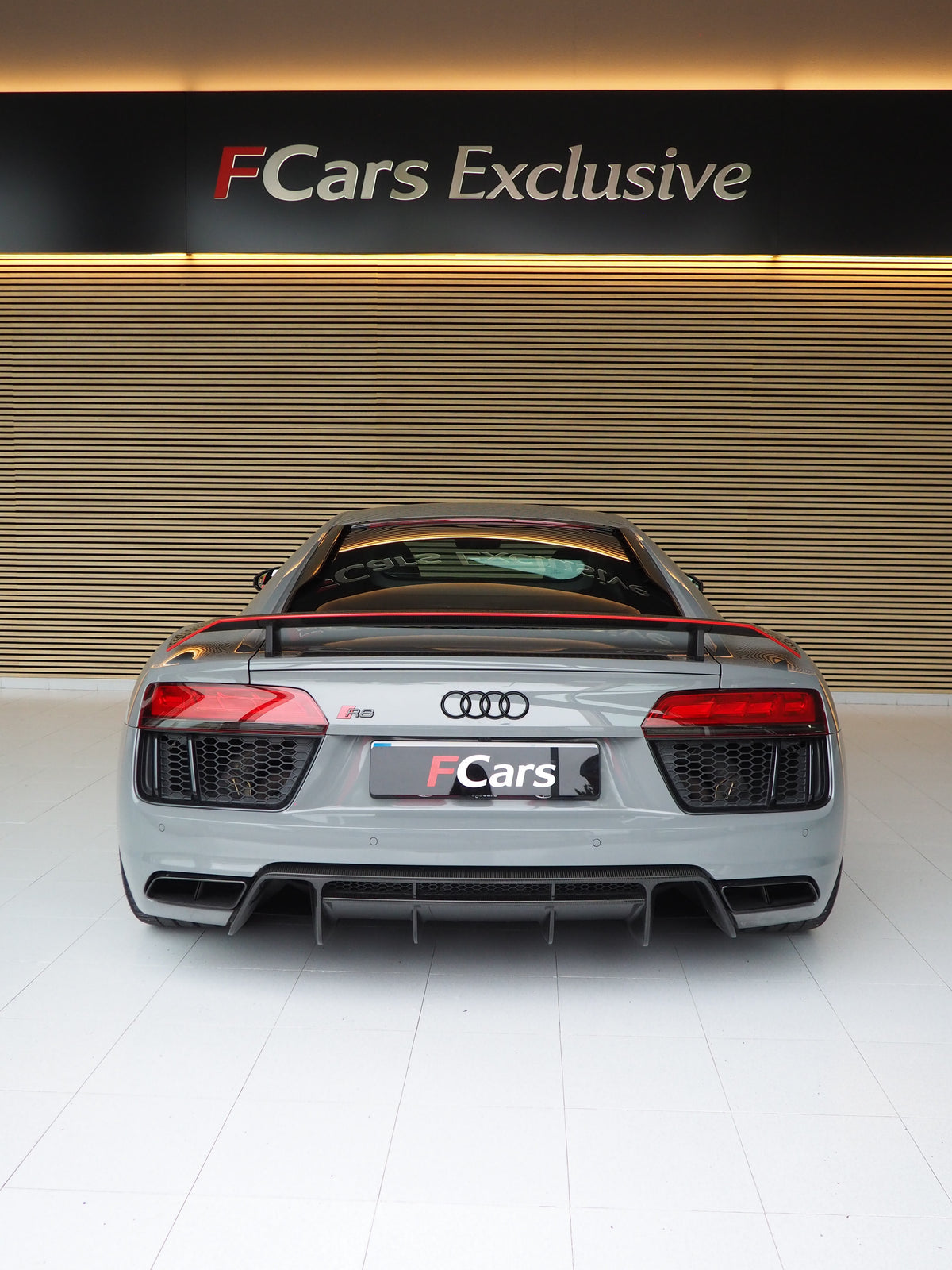 AUDI R8 5.2 FSI PLUS QUATTRO S TRONIC