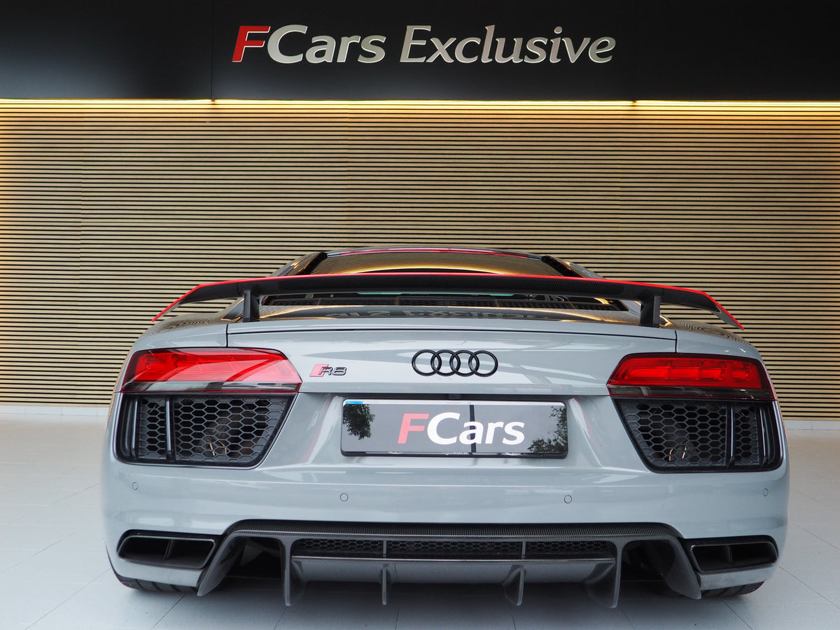 AUDI R8 5.2 FSI PLUS QUATTRO S TRONIC