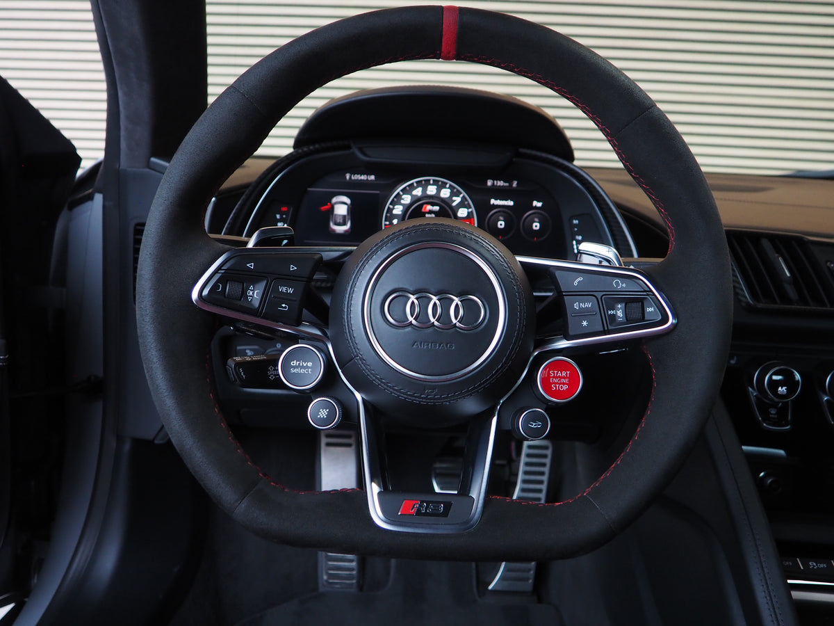 AUDI R8 5.2 FSI PLUS QUATTRO S TRONIC